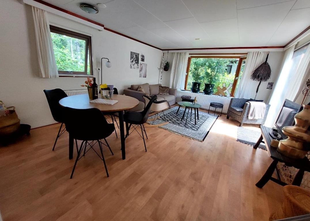 Heerlijk Chalet In Prachtige Natuur. Doornspijk Extérieur photo